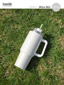 1个40盎司可重复使用真空保温水瓶，带提手、防漏盖和吸管，可长时间保温/保冷。 - 40盎司 - 查看 34