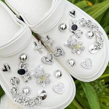 20 件套水钻迷你熊珍珠心形链装饰配件 DIY 可拆卸鞋子、拖鞋、花园鞋