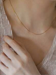 A Simple And Elegant Stainless Steel Round Snake Necklace For Ladies - 金黃色 - 查看 5
