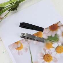 Portable Nail Clippers, Curved Fish Scale Pattern Nail Clippers For Women Men - Black - View 6