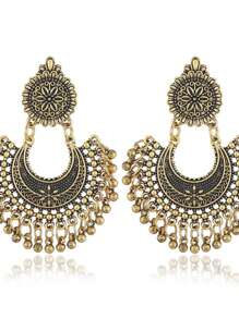 Nouvelles boucles d'oreilles bohémiennes à pompons pour femmes