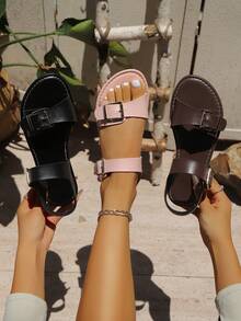 2025新款多带扣凉拖,夏季女士必备户外拖鞋。时尚简约设计,适合日常穿着、度假、海滩。法式平底软底防滑带凉鞋。可调节扣环设计,穿着舒适。 - 酒紅色 - 查看 7