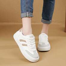 女士户外运动休闲鞋，当季小白鞋，女士新款校鞋，软底工作鞋，百搭滑板鞋，平底鞋 - 白卡其色 - 查看 6