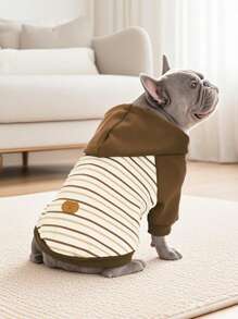 1 pièce sweat-shirt à capuche de base rayé pour chiens de taille petite à moyenne avec étiquette raffinée. Vêtement douillet et confortable pour chiots, convient aux Bouledogues français