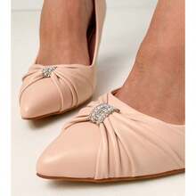 Eleganti e alla moda tacchi alti con punta affusolata decorati con cristalli - Beige - Visualizzare 1