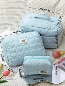 1 件/套 这款蓝色爱心绗缝包小巧清新可爱，是一款时尚休闲便携的化妆包，也可用于收纳卫生巾、有线耳机、充电器、耳机等物品，是旅行化妆包、护肤包、糖果化妆包、护士用品、节日礼物等的理想之选。它还可以用作收纳包、化妆品整理包、桌面整理包、圣诞礼物、小袋子、礼品袋/小手提包、化妆品整理包、迷你袋、大容量袋等，是送给女性的绝佳礼物。 - 藍色 - 查看 11