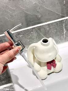 1 件北欧风格陶瓷兔子形状分配瓶，高品质浴室储物瓶，适用于洗发水、沐浴露、家居装饰、节日礼物、生日礼物、派对用品，适合男女家居浴室装饰秋季装饰返校