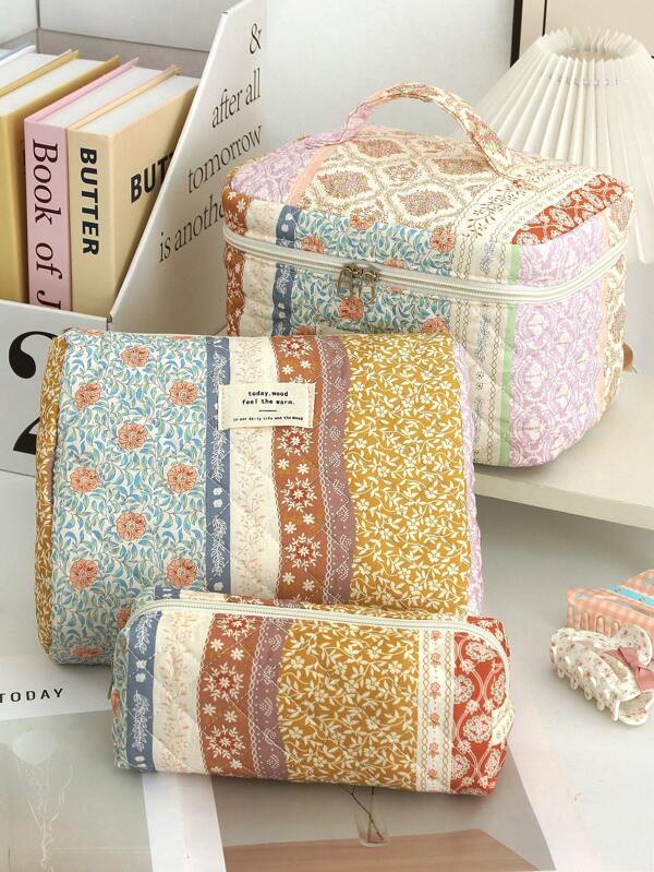 1 Peça Bolsa de Cosméticos Grande com Capacidade Ampla, Acolchoada, com Padrão Floral Aleatório Vintage, Bolsa de Cosméticos Portátil e da Moda, Bolsa de Cosméticos de Viagem para Meninas, Bolsa de Toalete Portátil, Pode Guardar Batom, Absorventes, Moedas, Pequenos Itens, Etc., Adequada para Uso Doméstico, Viagem, Cruzeiro, Férias e Escola, Presentes de Dama de Honra de Casamento, Presentes de Aniversário, Presentes para Bons Amigos