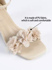 Giày cao gót đế vuông mũi vuông họa tiết hoa cỡ lớn cho nữ, trang phục thường ngày và cưới thanh lịch cho mùa xuân/hè, màu be có quai đeo mắt cá chân và khóa kim loại - Màu be - Xem 9