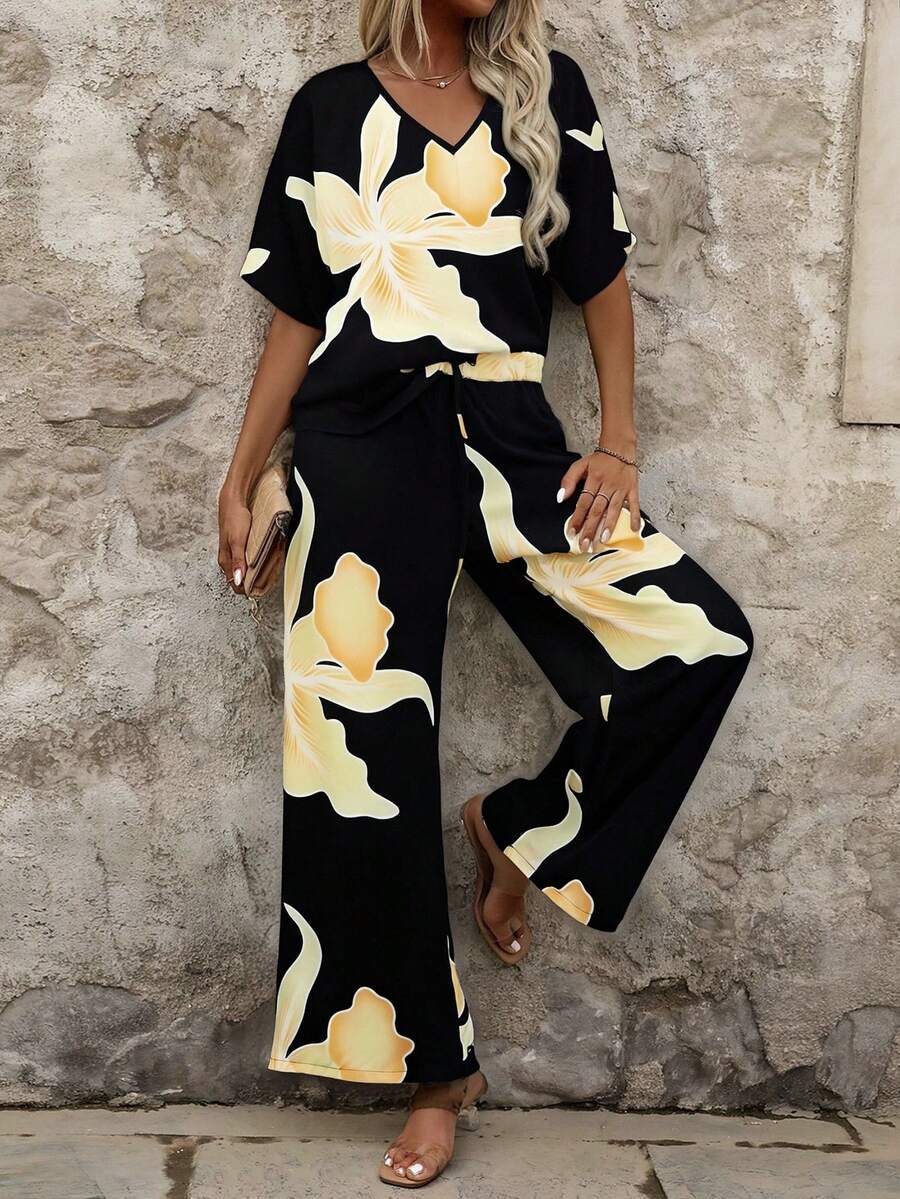 Conjunto Casual De 2 Piezas Con Estampado Floral,Camisa De Manga Corta Con Cuello En v y Pantalones Anchos, Ropa Casual Minimalista De Uso Diario Para Mujer - Negro - Ver 1