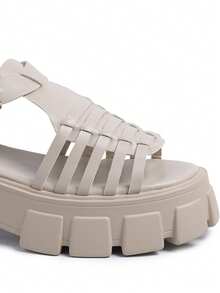 Plateausandalen mit dickem Absatz - Stil und garantierter Komfort - Beige - Übersicht 2