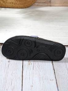 女士加大码坡跟凉鞋，夏季软底舒适钩环休闲交叉步行鞋底，新款跨境厚底露趾鞋 - 黑色 - 查看 8