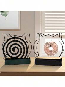1 Stück kreative ganz aus Eisen gefertigte Katzen-Burg Mückenspiralen Matte, Haushalts-Mückenspiralen Matte ist einfach, schön, multifunktional und kreativ, vertikal an der Wand montierter Mückenspiralen Halter, Aschenbecher, feuerbeständiger Räucherstäbchen-Brenner Dekoration, geeignet zum Aufhängen und als Mückenabwehr-Ausstattung im Sommer, zum Verhindern von Asche-Spritzern, geeignet für Wohnzimmer, Schlafzimmer, Badezimmer, Outdoor-Verwendung