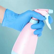 Puderfreie blaue Einweg-Nitrilhandschuhe, strapazierfähige Haushaltsreinigungshandschuhe, latexfreie wasserundurchlässige antistatische Multifunktionshandschuhe, latexfrei, für Haarfärbungen, Schönheitssalons, Küche, Kochen, Malen, Basteln, Haushaltsreinigung, Küche, Bad, Zuhause, Haushaltsartikel, Geschenke, Partyzubehör, in den Größen S, M, L, XL erhältlich