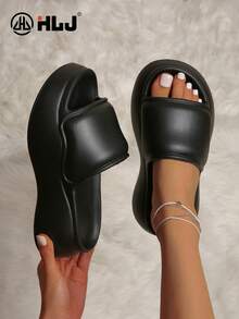 luofu New Women's Wedge Thick Bottom Sandals, Fashionable Outdoor Beach Slippers