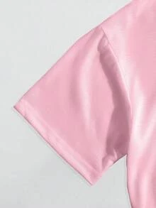 1. “我不完美，我是限量版”女士英文印花T恤，时尚纯色圆领短袖T恤，轻盈涤纶纤维，春夏时尚，日常上衣 | 时尚图案T恤