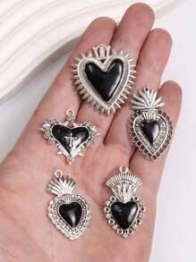5pcs Mixed Enamel Gothic Style Catholic Sacred Heart Pendant, DIY Jewelry Crafts M112