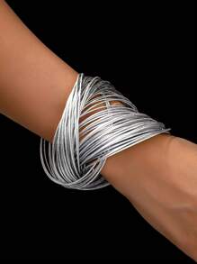 3 Sizes Available: 30pcs/Set, 50pcs/Set, 77pcs/Set Matte Gold Tone Coil Bangle Bracelet, Designed For Women, Suitable For Party, Holiday, Jewelry Accessory (Note: The 50pcs Set Is Shown In The Main Image, The 77pcs Set Has A Better Wearing Effect, The 30pcs Set Has Slightly Different Wearing Effect, And The Product Color May Vary Slightly Under Different Lighting Conditions, Suitable For Different Wrist Sizes)