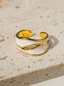 The Three Pieces Set Of Fashionable Stainless Steel Asymmetrical Oil Ring Is Designed With A Sense Of Individuality And Is Suitable For Women To Wear On A Daily Basis