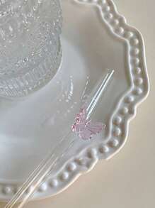 Juego de 6 Pajitas Reutilizables con Encanto de Mariposa - Juego de Bebida Encantado para Bodas/Despedidas de Soltera, Pajitas de Vidrio Caprichosas con Cepillo de Limpieza, Suministros para Fiestas, Accesorios de Cóctel para Jardín de Hadas, Perfecto para Fiesta de Soltera y Decoración de Compromiso Nupcial, Regalo para Novia