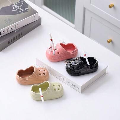 1pc Unique Soft Clay Ceramic Clog Shoe Ashtray, Simulation Daily Tools Design, Ideal For Home, Office, Hotel Decor, Perfect Valentine'S Day & New Year Gift, Spring Festival Collectible Piece