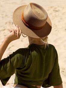 1 件度假休闲编织爵士草帽