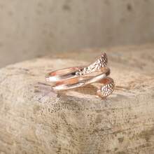 2 件锤纹设计开口可调节波西米亚风格戒指，适合女士、派对和日常佩戴礼物 - 紅銅色 - 查看 4