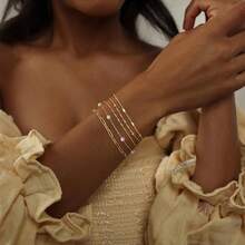 MBW Gold Bracelets Women, Dainty 14K Gold Plated Bracelet Stack Beaded Chain Bracelet Set Thin Small Cute Paperclip Bracelets Fashion Waterproof Jewelry Gold Accessories Women - 風格8 - 查看 3