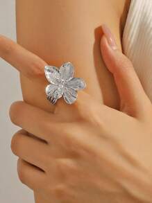1pc Fashionable Five Leaf Flower Opening Ring Suitable For Women's Daily Holiday Wear, Jewelry Gift