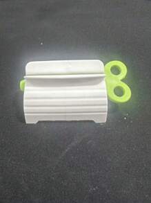 1pc Portable Toothbrush Case, Plastic Portable Toothbrush Carrying Case For Outdoor, Travel Bathroom Bathroom Decor Summer