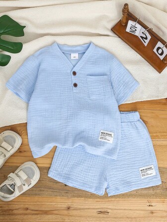 Set de 2 piezas para niño joven: camiseta y short de unicolor casual para el verano