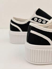 Lace-Up Round Toe White Sneakers, Versatile Thick Sole Casual Shoes, Preppy Style Canvas With Contrasting Trim, Suitable For Beach, Office, Home, All Seasons - Black - View 8