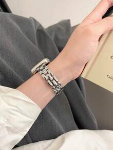 1条时尚不锈钢表带，兼容 38mm、40mm、41mm、42mm、44mm、45mm、46mm、49mm，银色、玫瑰金、银黑色可选。也兼容 Series Ultra 3/2/1、11、10、9、8、7、SE3、6、5、4、3、2、1。 - For - 查看 8