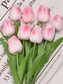 Tulipanes artificiales rosas con un toque realista, en forma de ramos de flores artificiales. Son adecuados para arreglos nupciales, ramos de novia DIY y para decorar habitaciones, restaurantes, cocinas, salas de estar, dormitorios y hogares. Se pueden usar como regalos para cumpleaños, Día de San Valentín, Día de la Madre, Día del Padre y durante la temporada de graduación. - blanco rosa - Ver 2