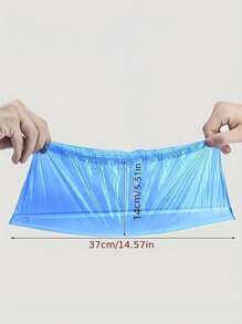 100 pièces Couvre-chaussures en plastique jetables, couvre-chaussures jetables antidérapants, couvre-chaussures de pluie imperméables, couvre-chaussures de protection pour bottes de travail, tapis, convenant pour l'intérieur, le bureau, les jours de pluie, les écoles, les bureaux, la maison et les voyages