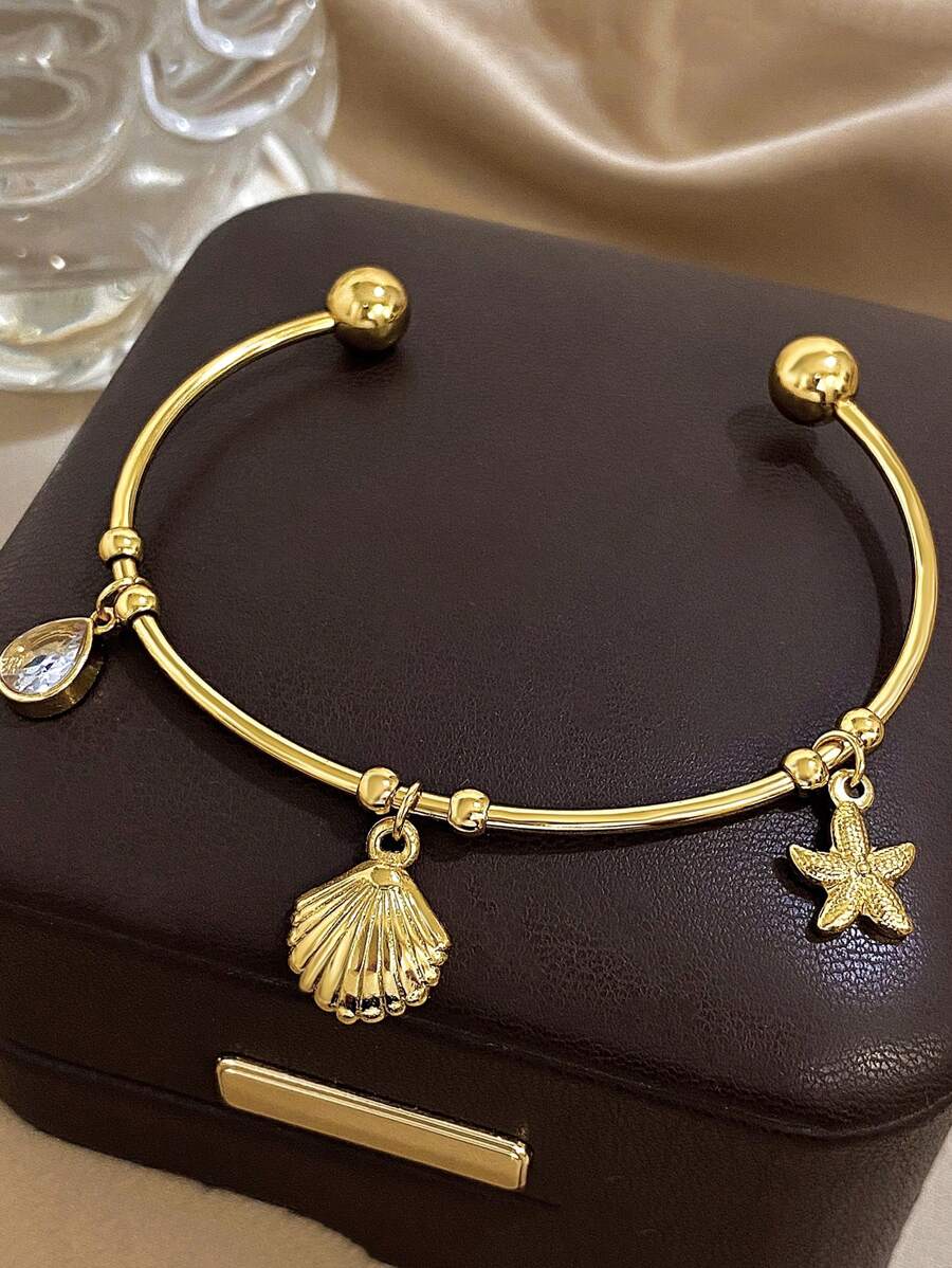 1Pc 18K Gold Plated Ocean Open Bracelet For Women - Luxury Nautical Starfish Shell Charm With CZ Stones, Adjustable Boho Beach Jewelry, Mother's Day Gift, Summer Vacation Travel Essential, Graduation Present, Teacher Gifts