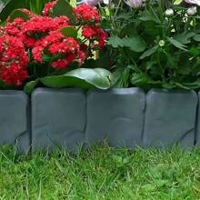 12 Pieces Of Plastic Fence Garden Guardrail, Foldable Small Garden Landscape Boundary, Autumn Decoration Of Courtyard Lawn, Easy To Install Outdoor Garden Lawn Partition Fence