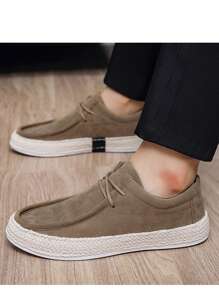 New Low Top Moccasin Shoes Casual Driving Shoes Slip-Resistant Soft Bottom Loafers Slip-On Lightweight Comfortable Versatile Fashionable Casual Sneakers For Men