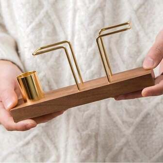 1 ST Elegant mjukpappershållare i trä med tandpetare - Tillverkad av bok och svart valnöt - Fristående servettställ för kaféer, hotell, restauranger och kaféer - Robust trädesign