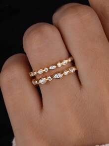1 pieza Anillo de boda de plata de ley 925 con corte redondo de 1.5-2mm, anillo de media eternidad, con diamantes engastados a la mitad, apilable - Dorado - Ver 4