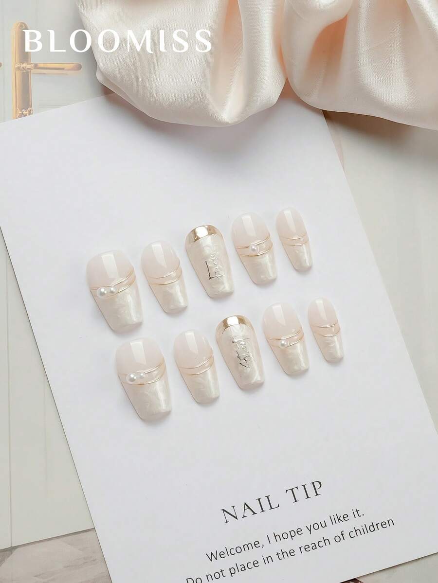 10 Pieces Of Handcrafted Press On Nails Short , Gentle Style,Reusable Fake Nails Nail Supplies Nails