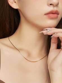 A Simple And Elegant Stainless Steel Round Snake Necklace For Ladies - 金黃色 - 查看 2