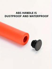 1 对柔软硅胶自行车车把套 - 舒适、防滑、加厚设计，适用于山地车和公路车，有黑色及更多颜色可选，自行车配件