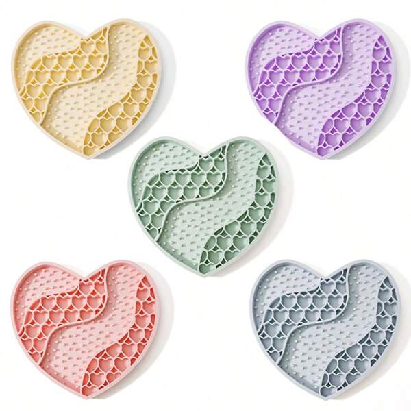 Heart Shaped Anti-Gulping Pet Slow Feeder Mat, Non-Slip Dog/Cat Dish, Anti-Choking & Anti-Vomiting, Easy Clean