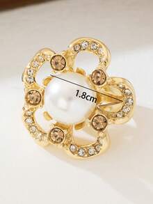 1 件复古奢华高端水钻和人造珍珠镂空五瓣花戒指，适合女士，适合婚礼/派对/正式晚宴/日常佩戴，精致的女士珠宝生日礼物，送给最好的朋友/姐妹/女朋友 - 金黃色 - 查看 5