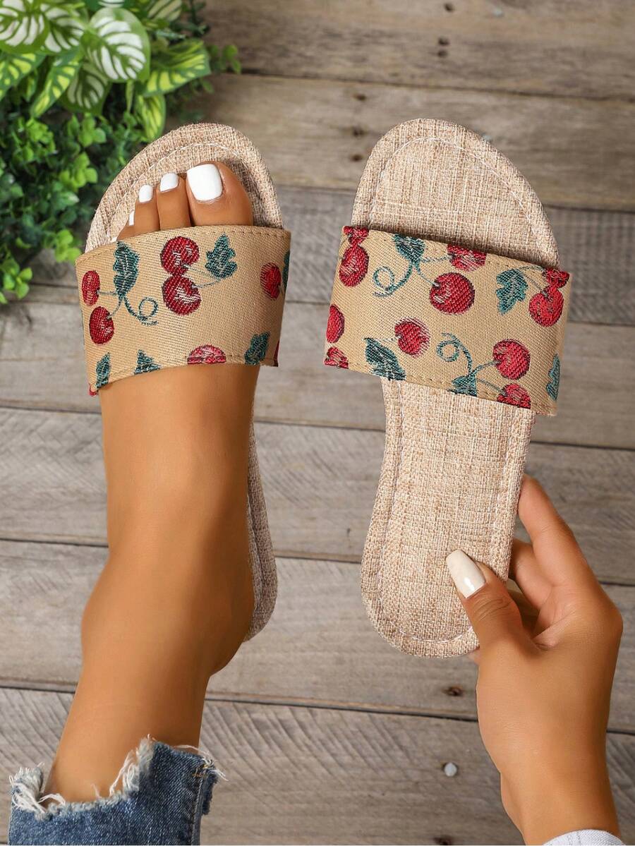 1双户外夏季时尚休闲简约卡通水果装饰青少年一脚蹬平底凉鞋