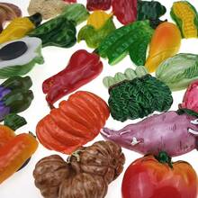 12 Piezas Aleatorias de Imanes Creativos 3D de Resina de Frutas y Verduras para Refrigerador, Decoración Divertida y Linda, Accesorios de Imán para Refrigerador, Oficina, Escuela, Imán para Pizarra Blanca (12 Estilos Aleatorios (Verduras y Frutas)) - Verduras al azar de 12 estilos - Ver 6