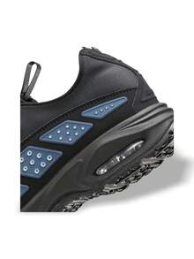 Nike Air Max SNDR 女式运动鞋创新拉链式覆盖反光面板 Max Air 缓震，带来全天舒适休闲和街头穿着体验 FZ2068-001 - 黑色/銀色 - 查看 6