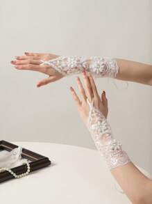 1pair Women White Crochet Tie-Up Party/Wedding Gloves (Rhinestone Placement Random) Halloween Valentine's Day