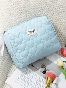 1 件/套 这款蓝色爱心绗缝包小巧清新可爱，是一款时尚休闲便携的化妆包，也可用于收纳卫生巾、有线耳机、充电器、耳机等物品，是旅行化妆包、护肤包、糖果化妆包、护士用品、节日礼物等的理想之选。它还可以用作收纳包、化妆品整理包、桌面整理包、圣诞礼物、小袋子、礼品袋/小手提包、化妆品整理包、迷你袋、大容量袋等，是送给女性的绝佳礼物。 - 藍色 - 查看 6